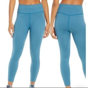 Free People Movement Textured Free Throw Legging in Coastline XL